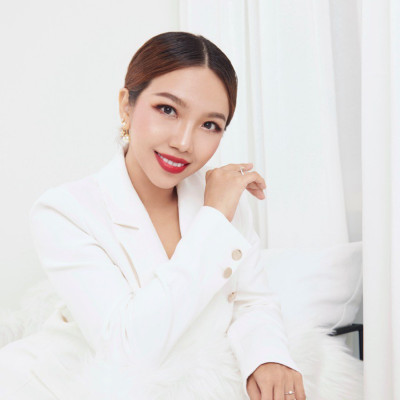 Esta Hsu